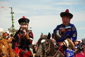 Раднаев Чингис & Сэсэгмаа