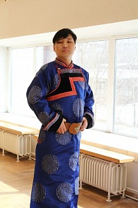 Бадмаев Булад